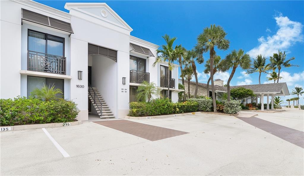 Nicola Winchester ONE Sotheby's International Realty